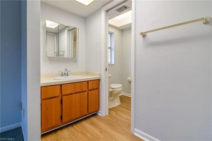 5794  Inverness  CIR, North Fort Myers, FL 33903