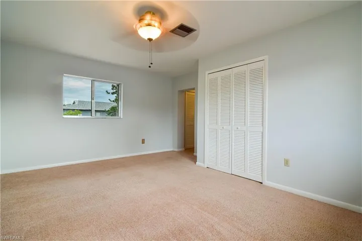 5794  Inverness  CIR, North Fort Myers, FL 33903