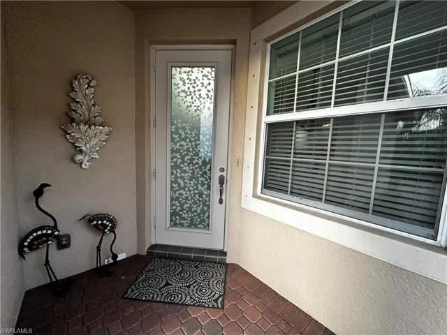 10547  Carolina Willow  DR, Fort Myers, FL 33913