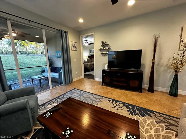 10547  Carolina Willow  DR, Fort Myers, FL 33913