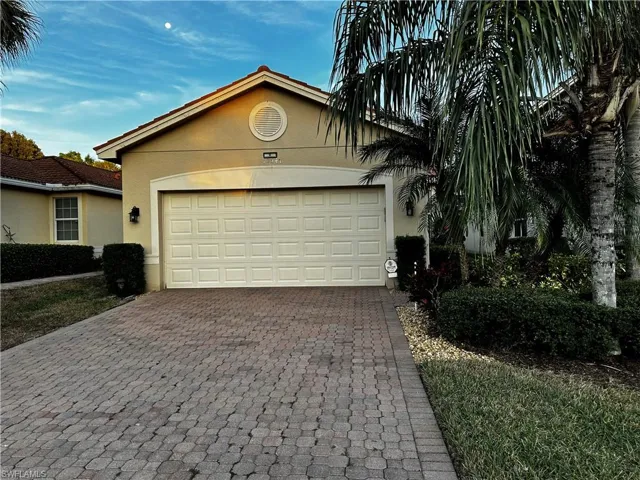 10547  Carolina Willow  DR, Fort Myers, FL 33913