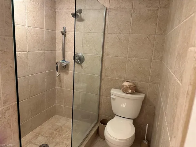 Quest room with Murphey Bed