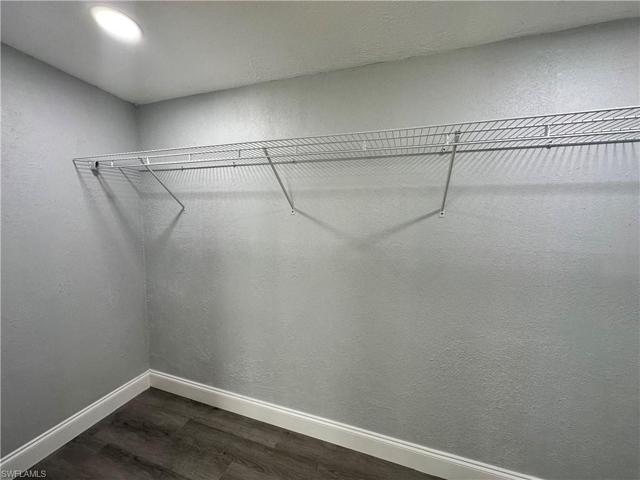 Oversized Master Walk In Closet