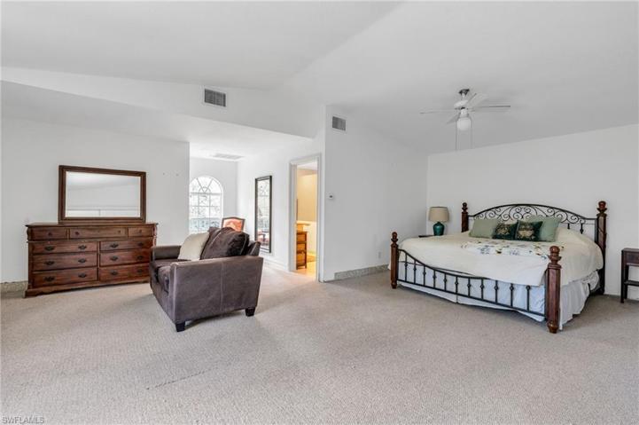 MASTER OR INLAW SUITE