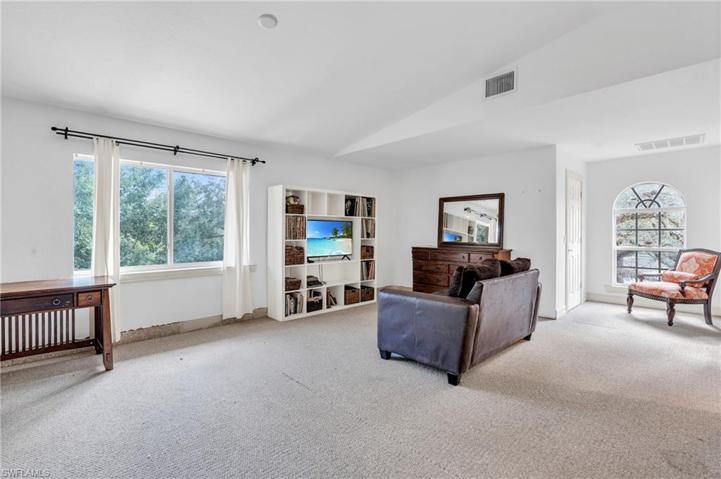 4161  Ellis  RD, FORT MYERS, FL 33905