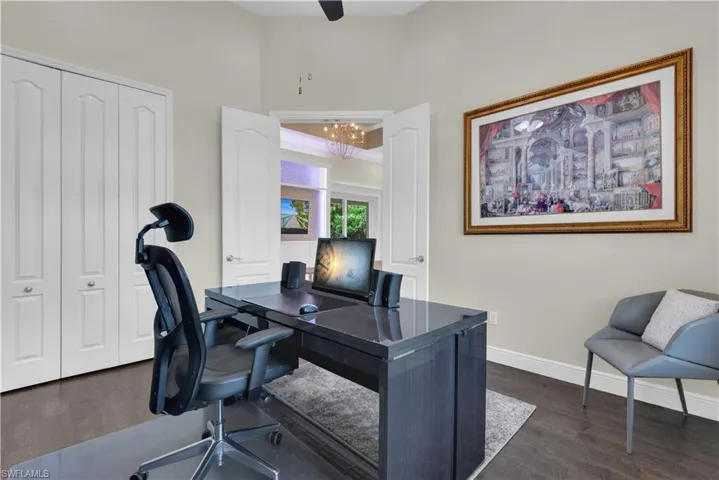 Home Office/Guest Room