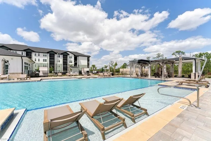 10800  Colonial Gateway  DR, Fort Myers, FL 33905