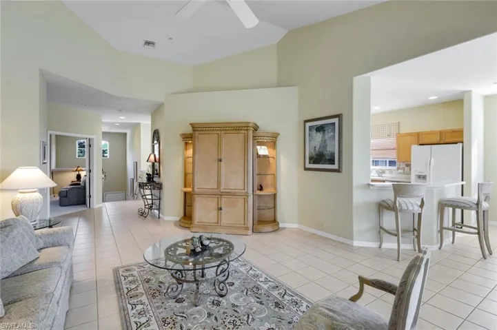 8470 Danbury Blvd 201, Naples, Florida 34120