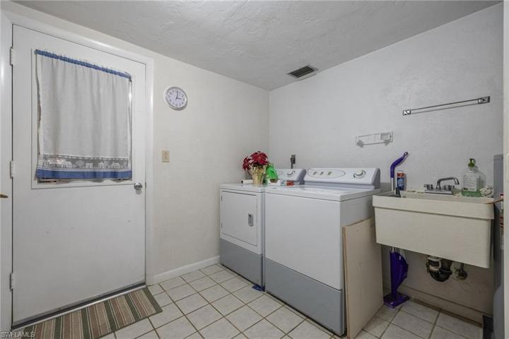 Laundry room off Kitchen