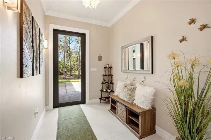2627 6th Ave Ne, Naples, Florida 34120
