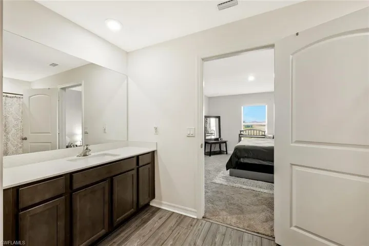 210 Ne 16th Ter, Cape Coral Fl 33909