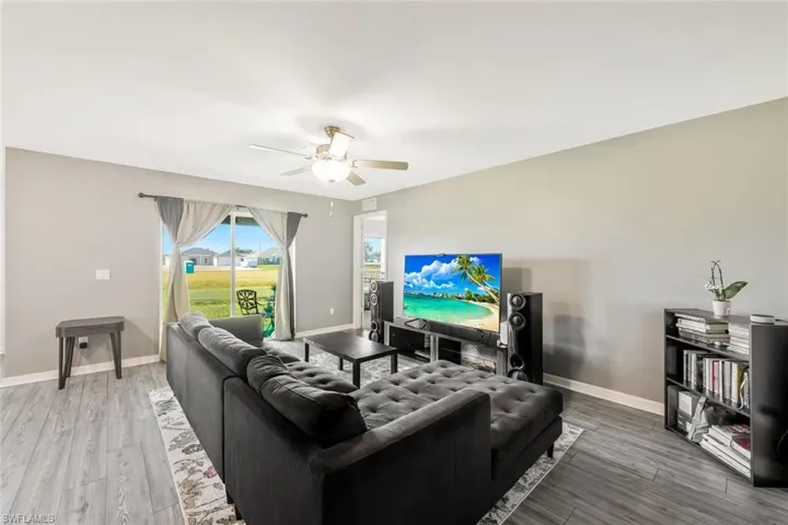 210 Ne 16th Ter, Cape Coral Fl 33909