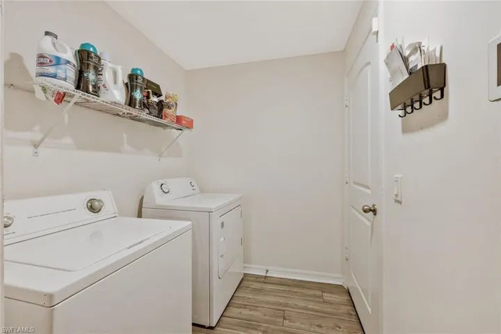 210 Ne 16th Ter, Cape Coral Fl 33909