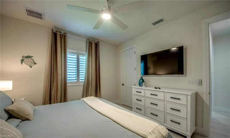 4402 Sw 18th Pl, Cape Coral, Florida 33914