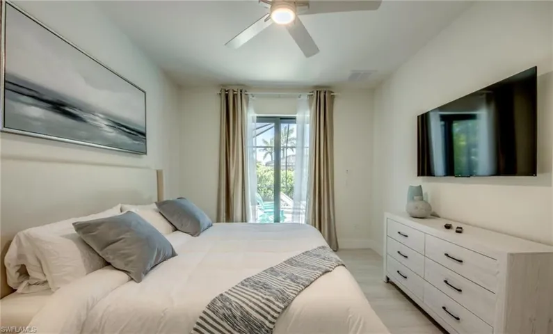 4402 Sw 18th Pl, Cape Coral, Florida 33914