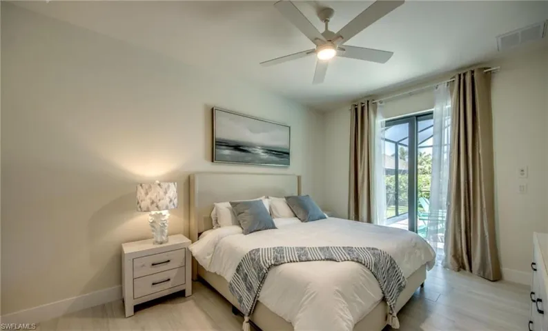 4402 Sw 18th Pl, Cape Coral, Florida 33914