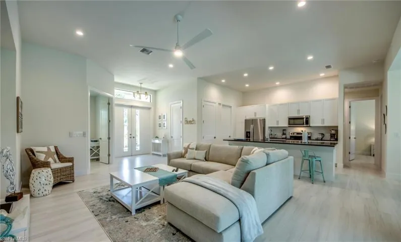 4402 Sw 18th Pl, Cape Coral, Florida 33914
