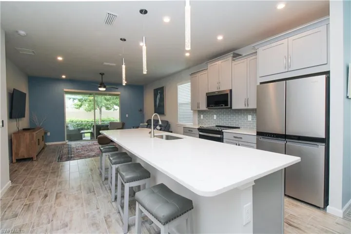 4692 Arboretum Cir 102, Naples, Florida 34112