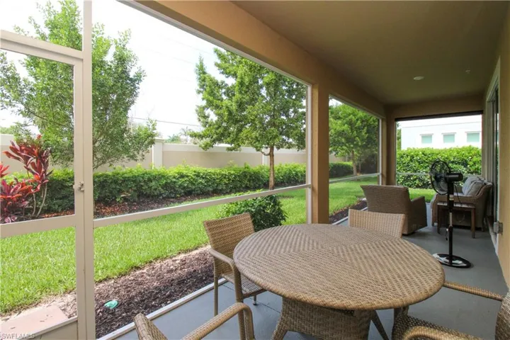4692 Arboretum Cir 102, Naples, Florida 34112