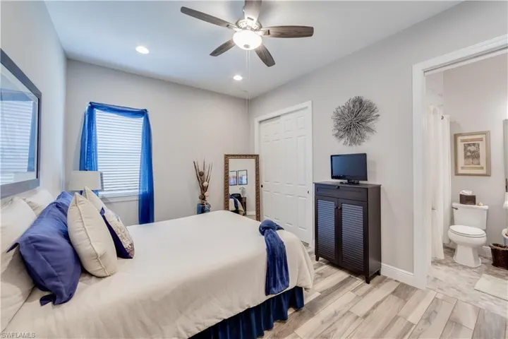 1120 S Town And River  DR, Fort Myers, FL 33919