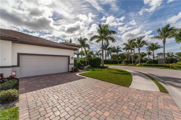 1120 S Town And River  DR, Fort Myers, FL 33919