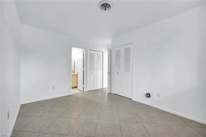 820 Ketch Dr # 7, Naples Fl 34103