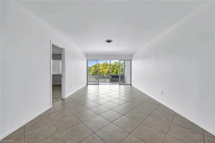 820 Ketch Dr # 7, Naples Fl 34103
