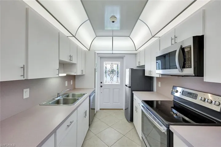 820 Ketch Dr # 7, Naples Fl 34103