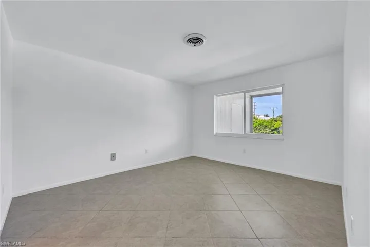 820 Ketch Dr # 7, Naples Fl 34103