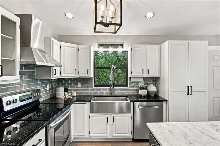 4971 Hickory Wood Dr, Naples, Florida 34119
