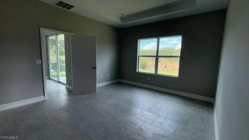 460 Westchester Dr, Lehigh Acres, Florida 33972