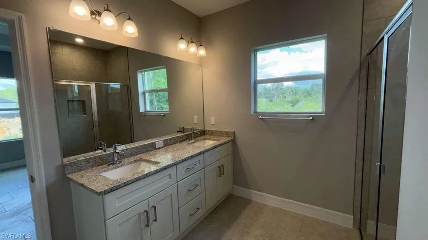 460 Westchester Dr, Lehigh Acres, Florida 33972