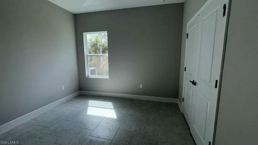 460 Westchester Dr, Lehigh Acres, Florida 33972