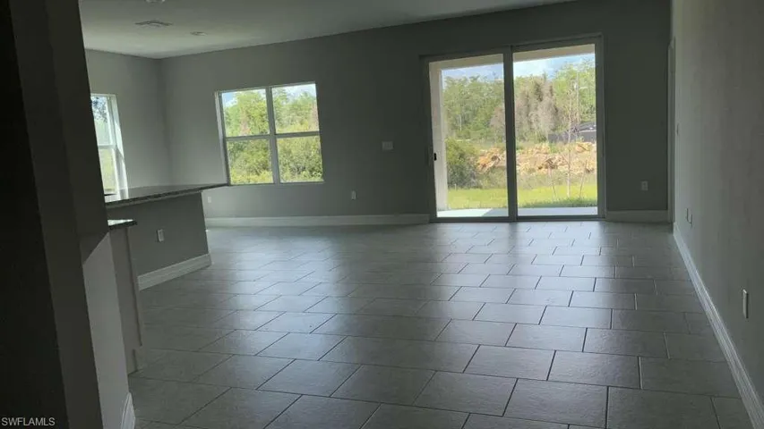 460 Westchester Dr, Lehigh Acres, Florida 33972