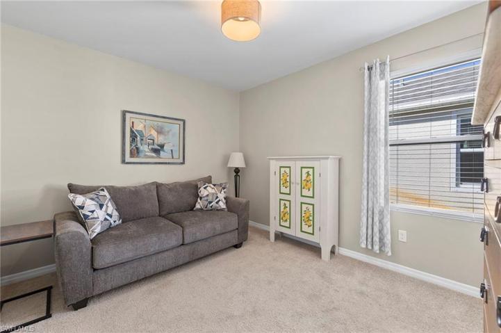 Guest bedroom