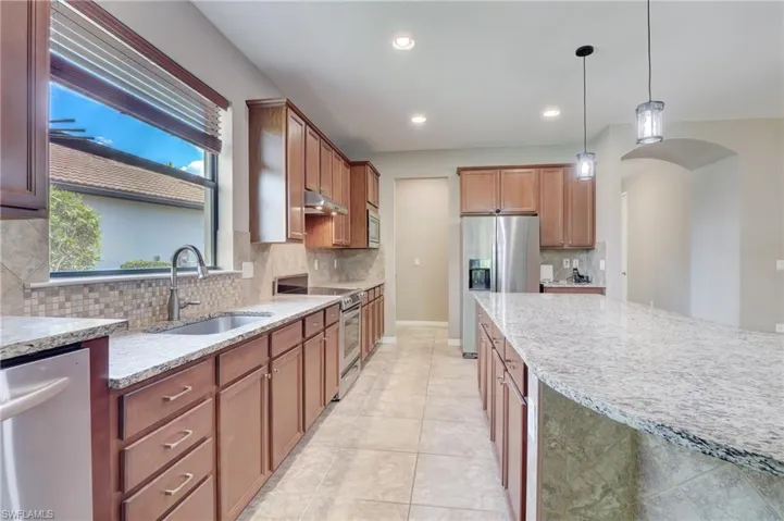 10894  Dennington  RD, Fort Myers, FL 33913