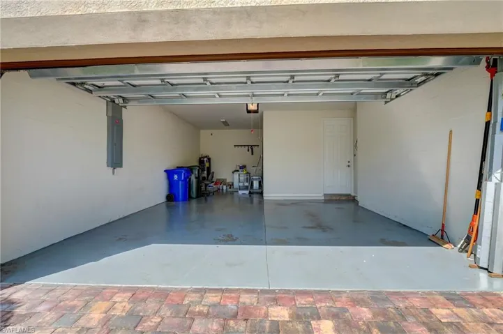 Tandem Garage 3 car