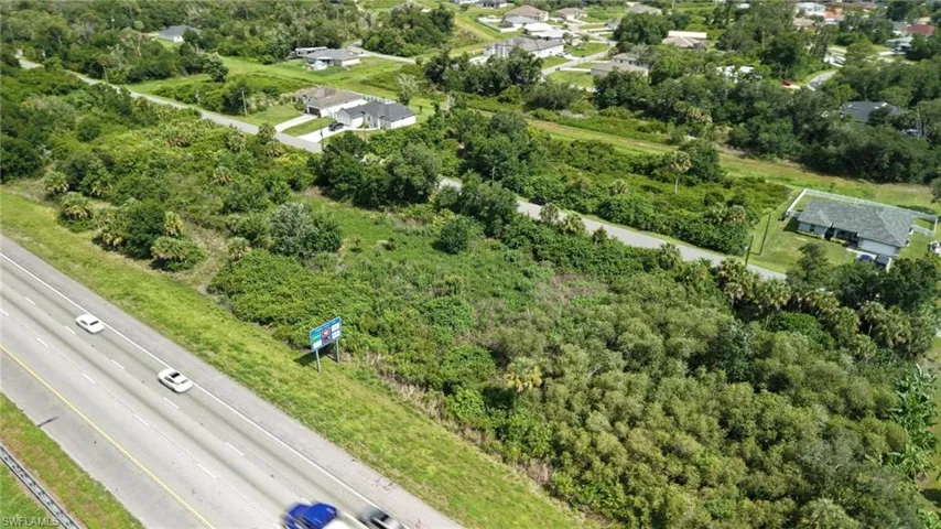 Snug St, North Port, Florida 34286