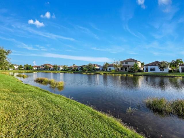 Peaceful Lakefront Setting