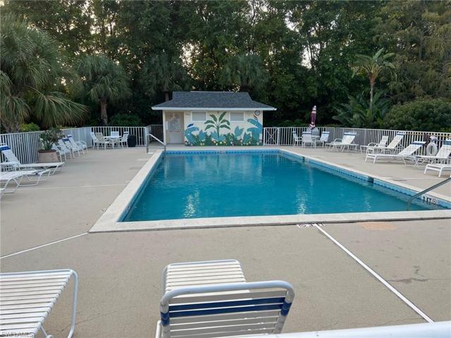 1220 Sarah Jean CIR # 103, NAPLES FL 34110