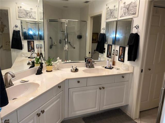 1220 Sarah Jean CIR # 103, NAPLES FL 34110