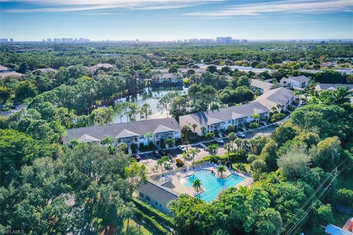 1220 Sarah Jean CIR # 103, NAPLES FL 34110