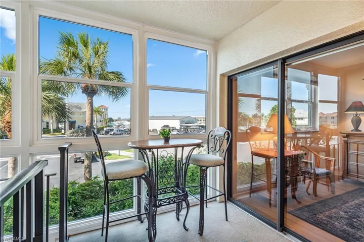 807 River Point Dr # 105d, Naples, Florida 34102