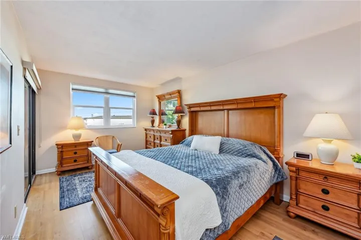 807 River Point Dr # 105d, Naples, Florida 34102