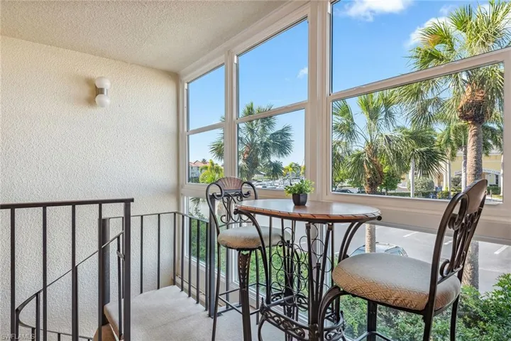 807 River Point Dr # 105d, Naples, Florida 34102
