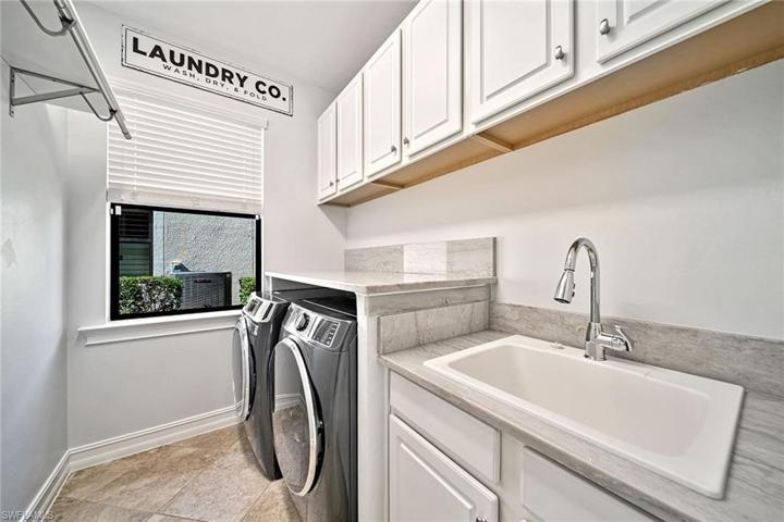 7842 Bucks Run DR, NAPLES FL 34120