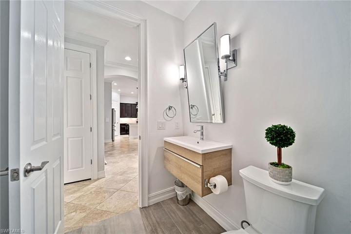 7842 Bucks Run DR, NAPLES FL 34120