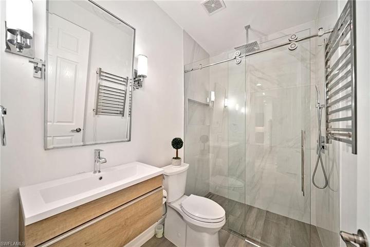 7842 Bucks Run DR, NAPLES FL 34120