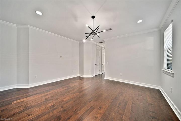 7842 Bucks Run DR, NAPLES FL 34120
