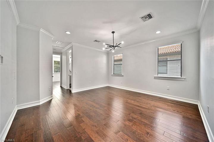 7842 Bucks Run DR, NAPLES FL 34120